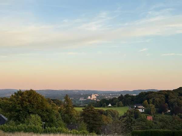 Grundstück der Extraklasse! Unverbaubarer Fernblick am Ahlenberg.: Blick Herdecke